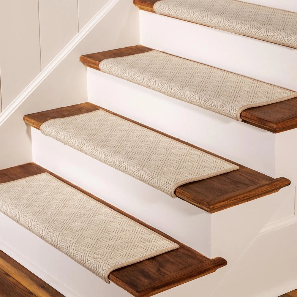 Lyndon Snow Carpet Stair Treads (SOLD INDIVIDUALLY)