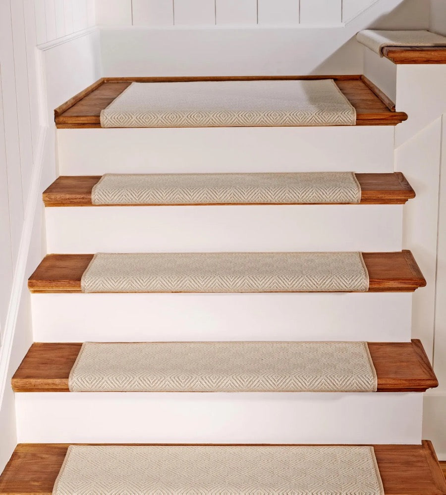 Lyndon Snow Carpet Stair Treads (SOLD INDIVIDUALLY)