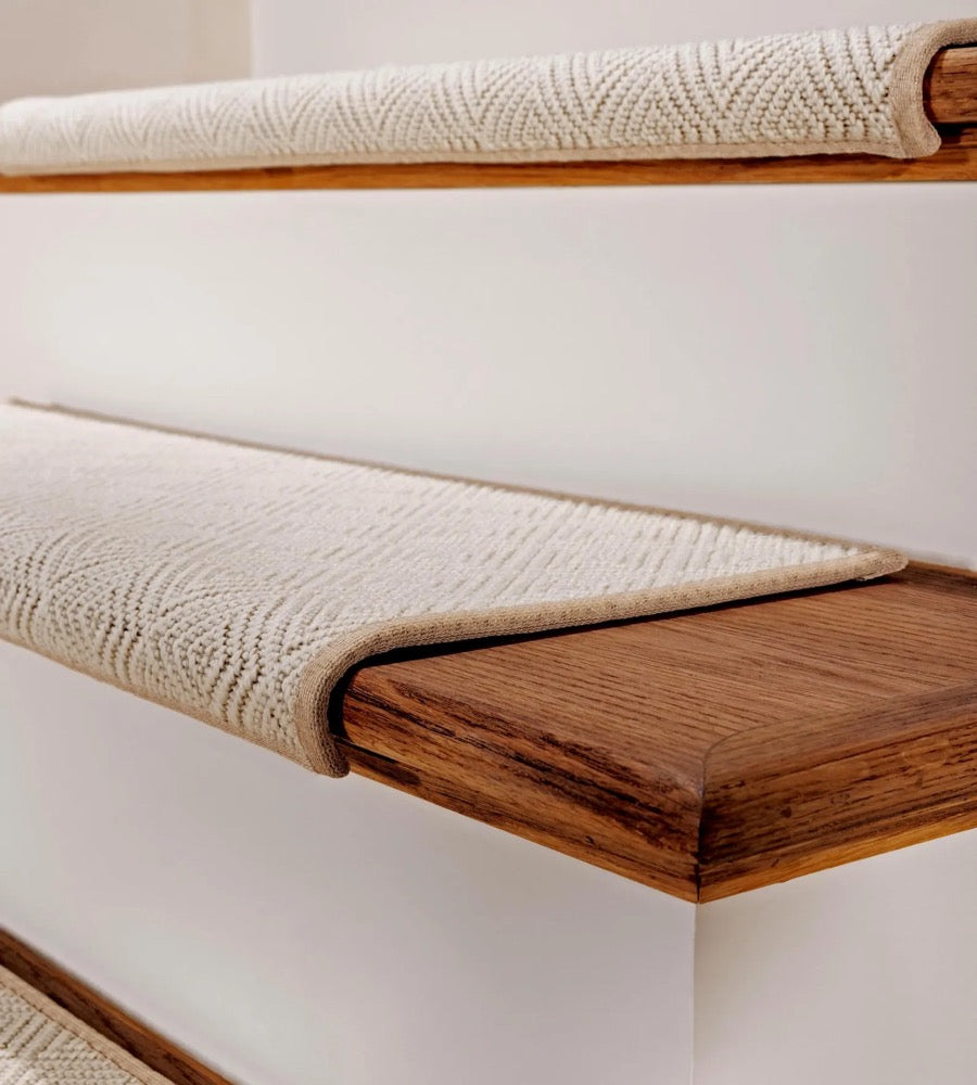 Lyndon Snow Carpet Stair Treads (SOLD INDIVIDUALLY)